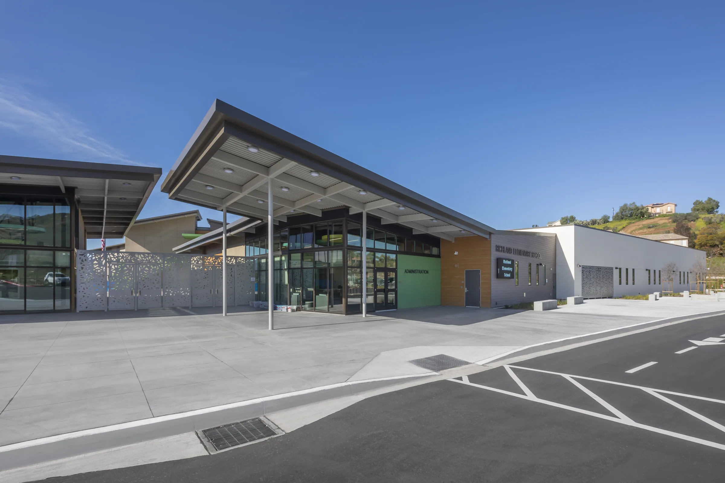 Richland Elementary School, Southern California